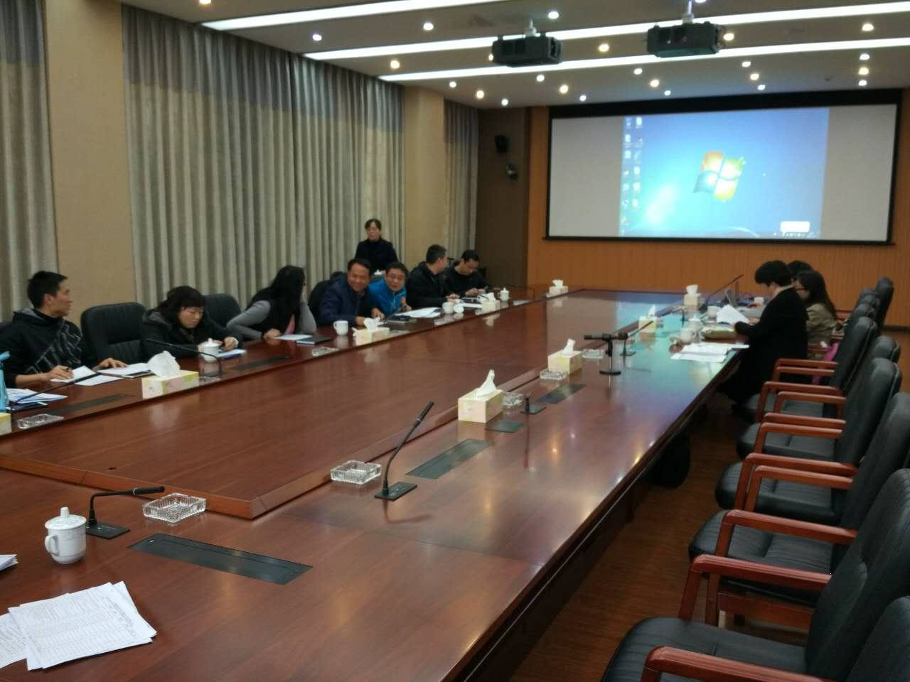 &#20247;&#24425;&#23448;&#32593;&#45;&#40;&#20013;&#22269;&#41;&#32929;&#20221;&#26377;&#38480;&#20844;&#21496;